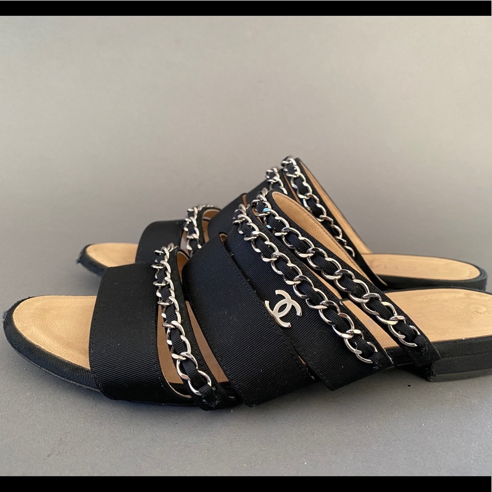 AUTH Chanel Chainlink Sandals Black 36